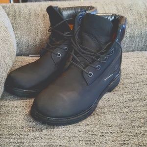 Black Timberland Boots